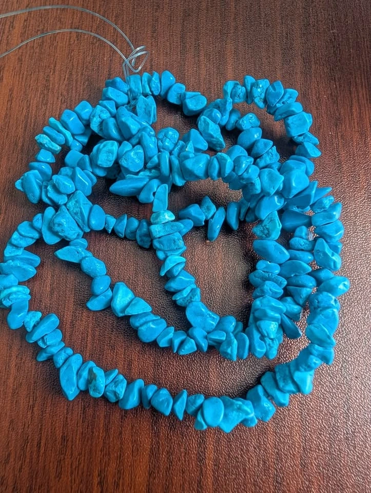 Turquoise Chip Beads - photo 3