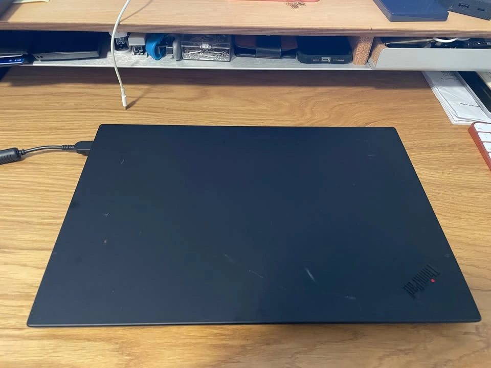 Lenovo Thinkpad P1 Gen 3 - photo 2