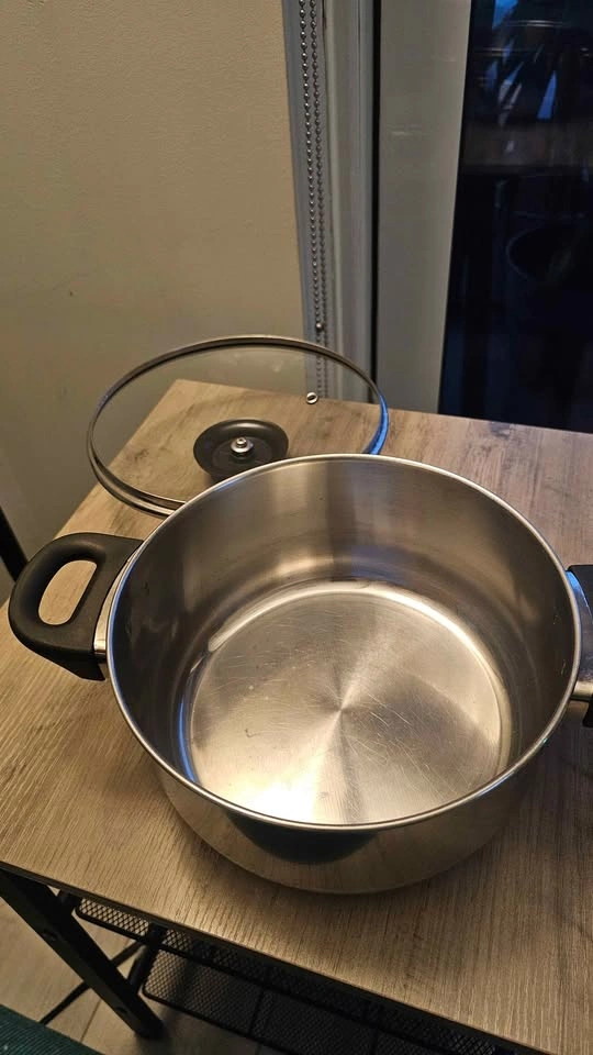 Stainless Steel Stock Pot with Glass Lid - photo 2