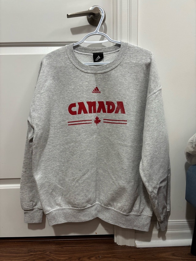 Adidas Canada Sweatshirt - Size L