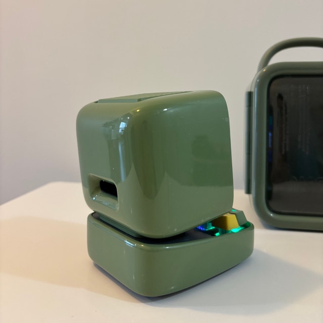 Divoom Ditoo-plus Speaker - photo 3