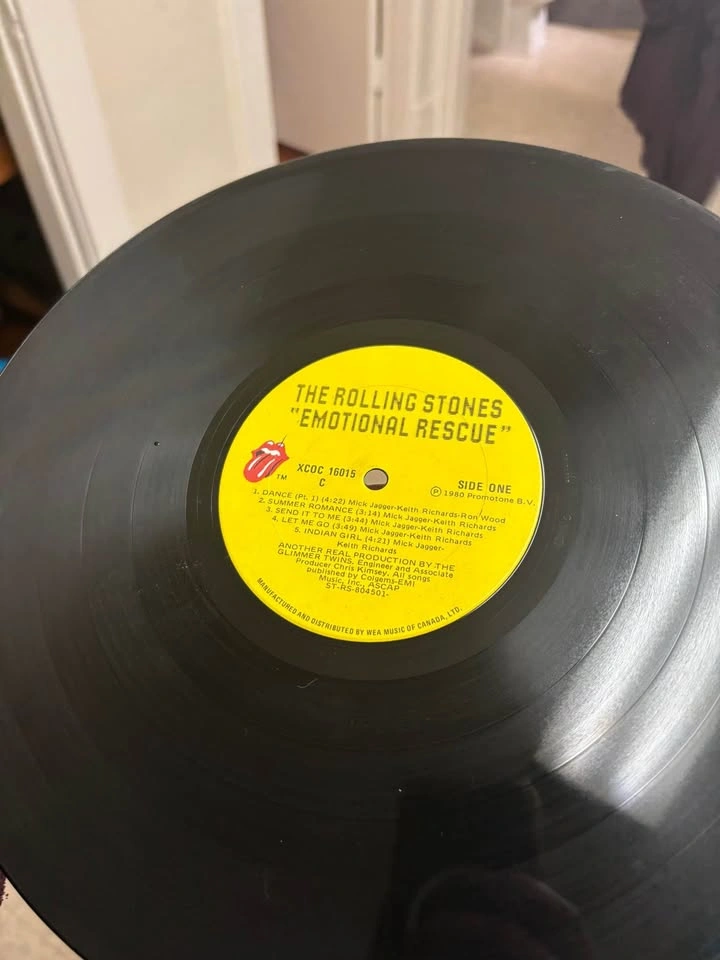 The Rolling Stones – Emotional Rescue Vinyl LP (1980 Canadian) - photo 4