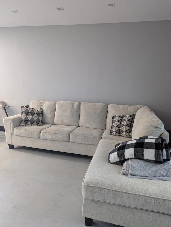 Ashley Furniture Abinger Chaise Sleeper Sectional Sofa - photo 5