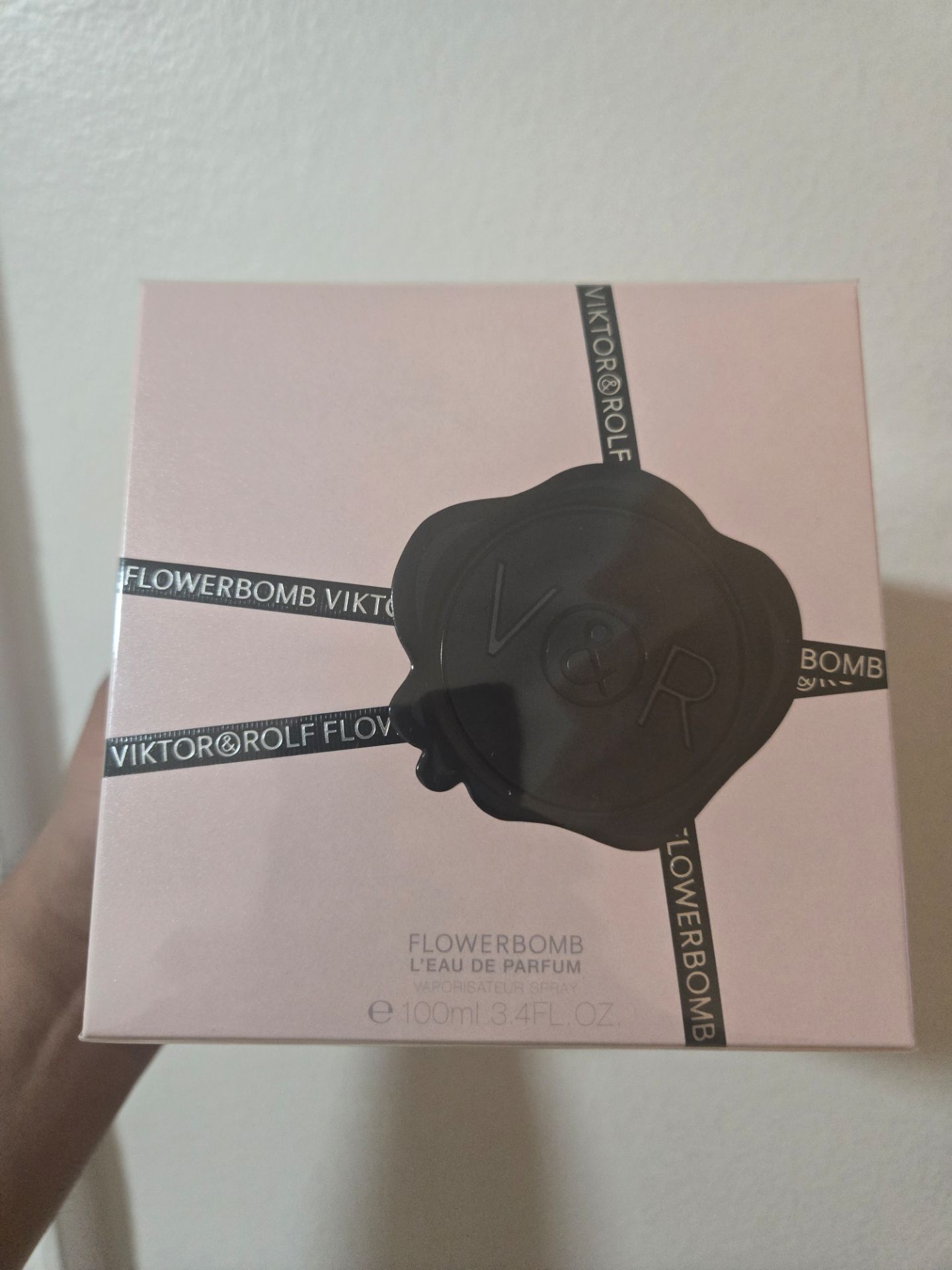 VIKTOR&ROLF FLOWERBOMB