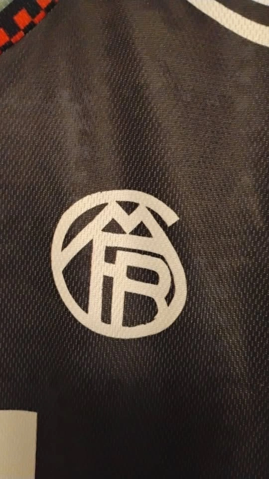 FC Bayern Munich Unofficial 2025-26 3rd Jersey - photo 4