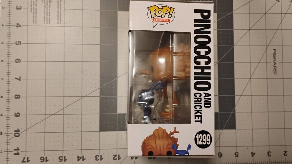 Funko Pop Movies Netflix Pinocchio and Cricket OBO - photo 2