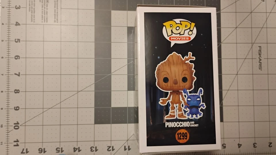 Funko Pop Movies Netflix Pinocchio and Cricket OBO - photo 4