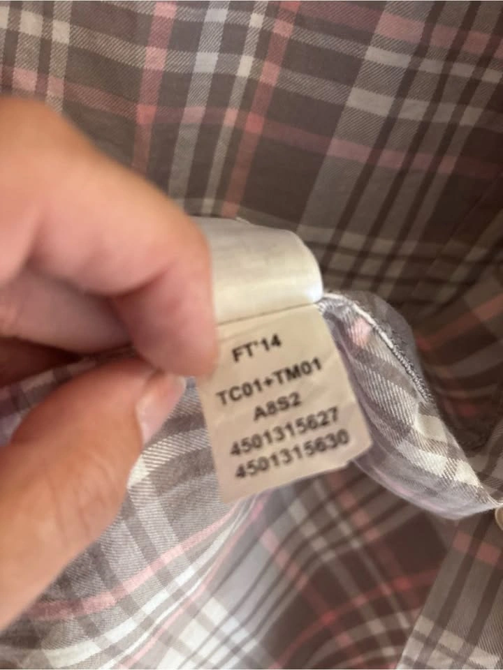 The North Face Women’s Grey & Pink Plaid Button-Down Shirt M - photo 4