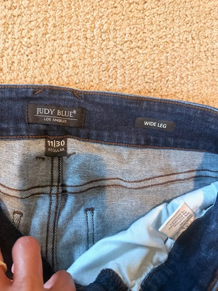 Judy Blue Hi-Rise Wide Leg Jean Dark Wash size 11 - photo 3