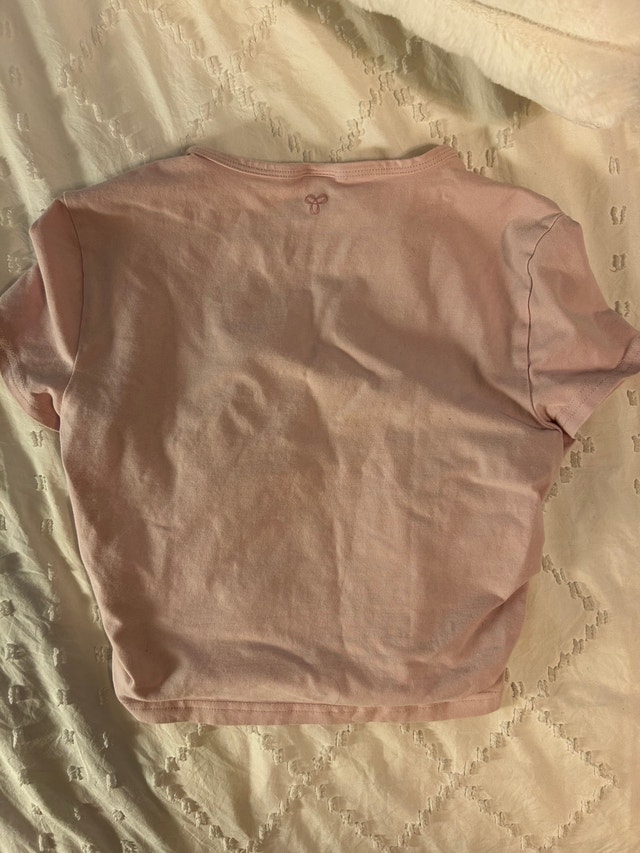 Aritzia tna cropped pink T-shirt - photo 2