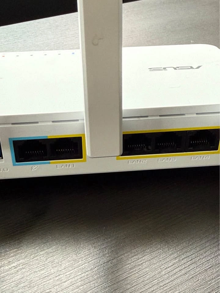 ASUS ExpertWiFi Router - photo 3