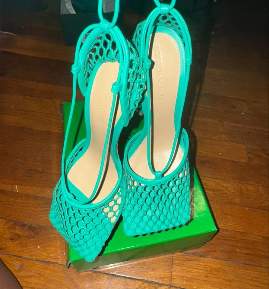 BOTTEGA VENETA Stretch Ankle Strap Sandals - photo 5