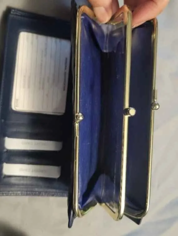 Lucent Genuine Cowhide Leather Wallet Vintage Retro Purse image indicator(6)