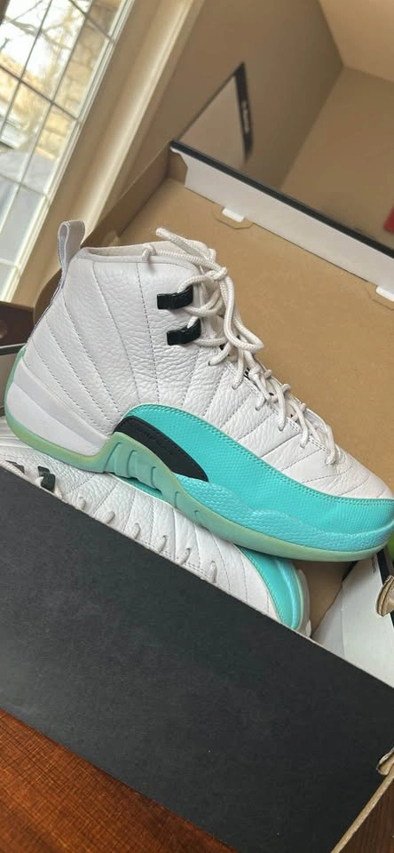 Jordan 12 GS - Aqua and White - photo 3