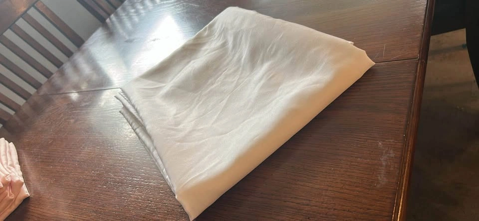 Cloth Napkins, Various Table Cloths - photo 4