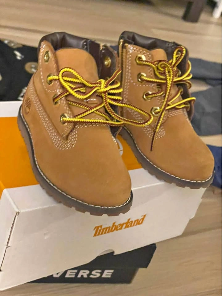 Toddler Timberland Boots - Size 6