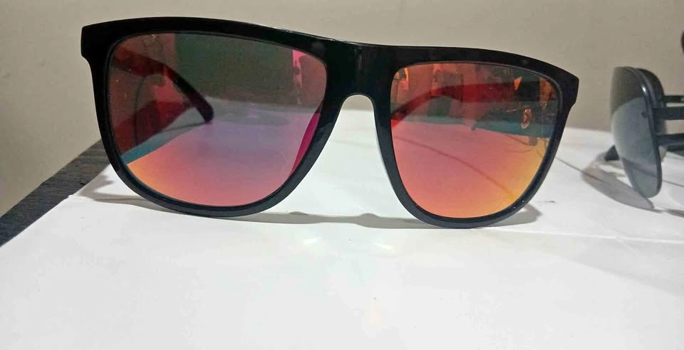 Guess GF0270 Polarized Sunglasses - Shiny Black / Smoke Lens