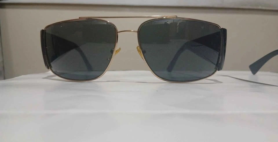 Authentic Versace VE2163 Men’s Sunglasses – Gold & Black Medusa - photo 2