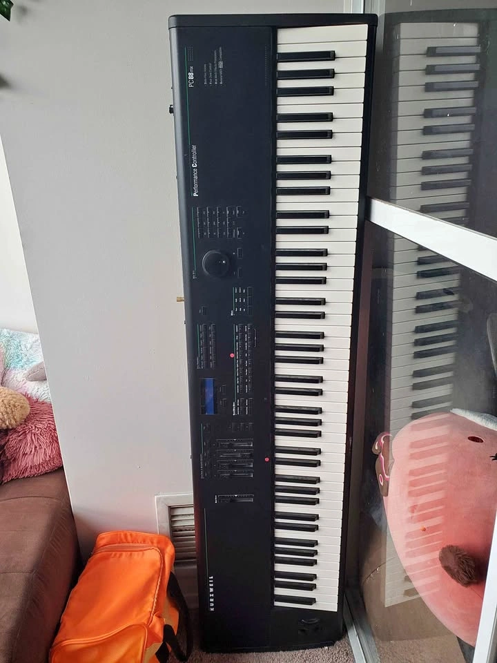 Kurzweil digital piano