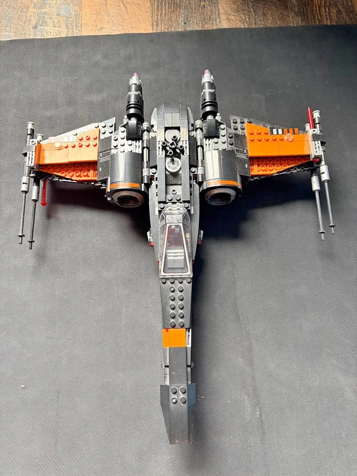 Star Wars Poe's X-Wing Fighter LEGO type