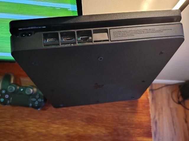 Sony PlayStation 4 Slim - photo 3