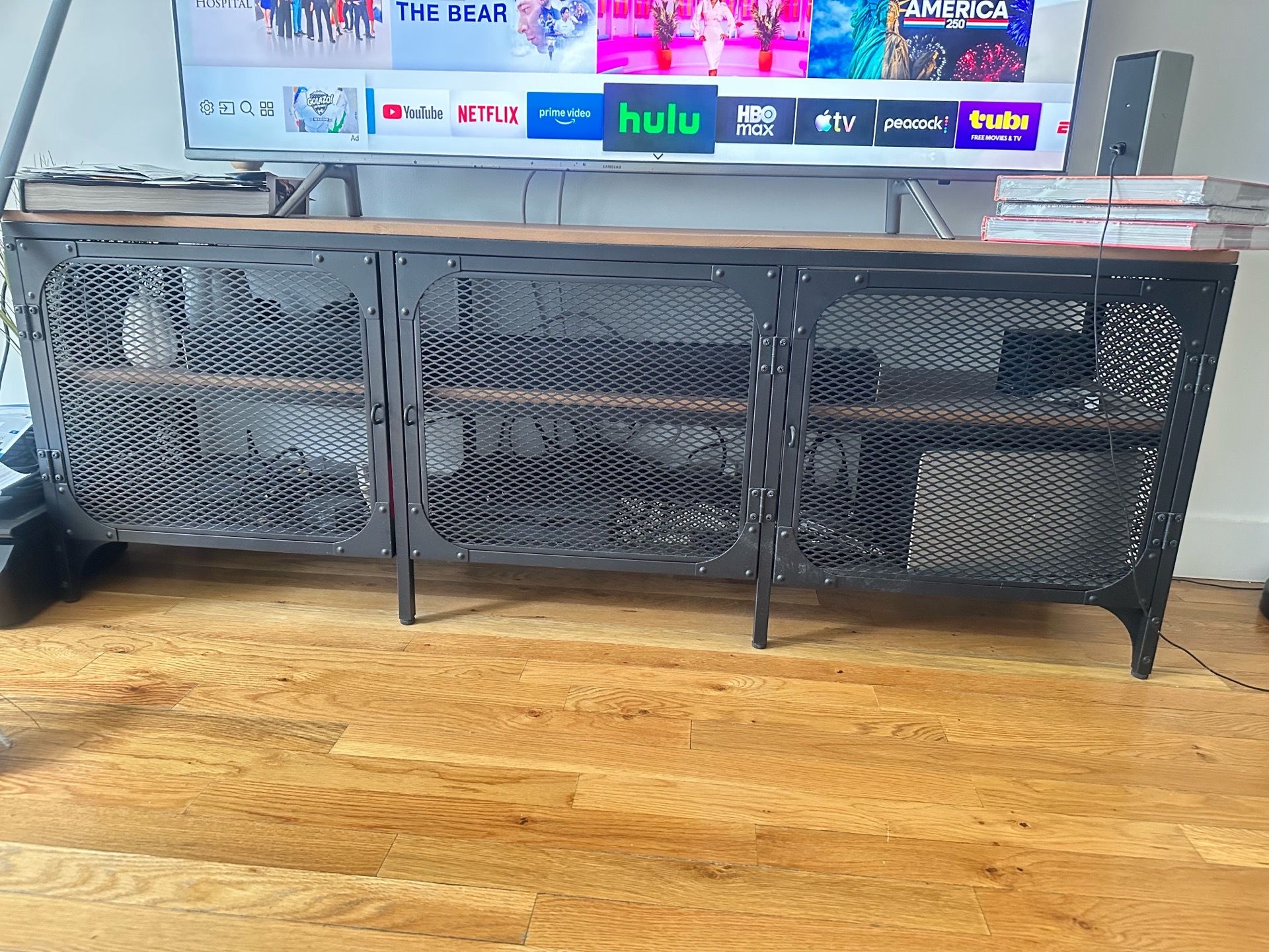 Ikea industrial 65-70inch tv console - photo 3