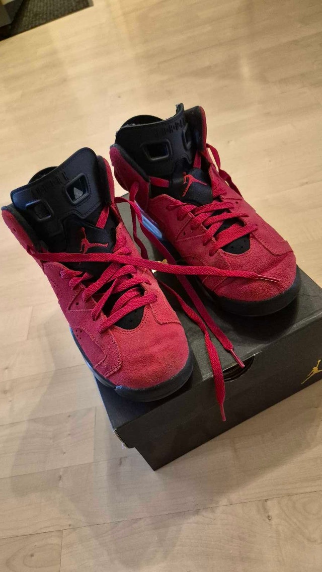 Jordan 6 Retro GS Red - Size 5.5