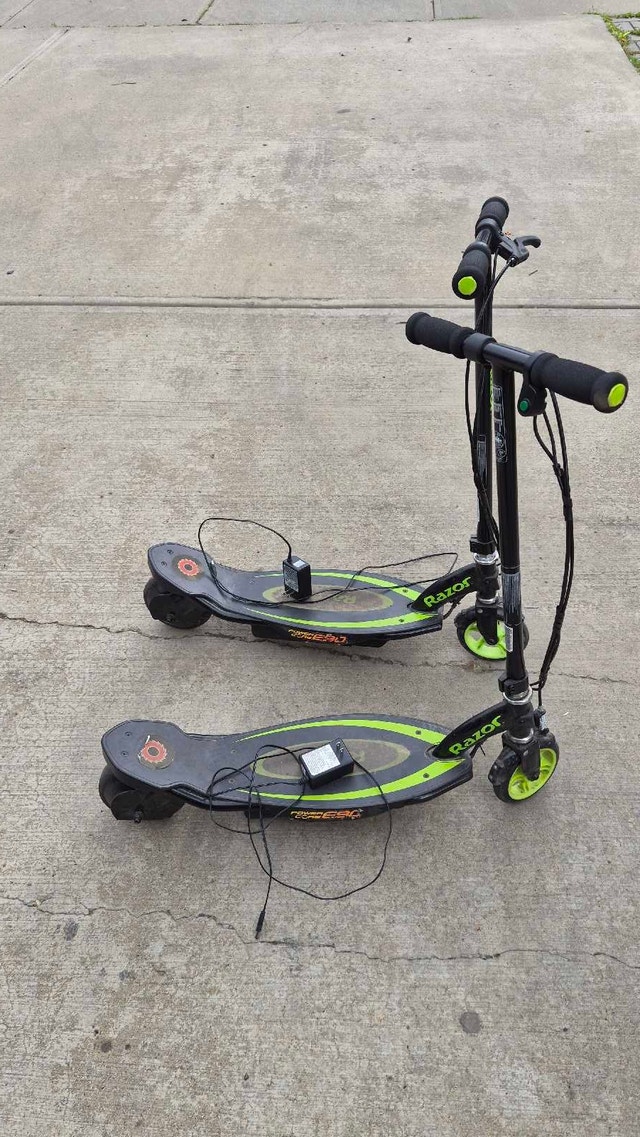 Razor Power Core E90 Kids Electric Scooter