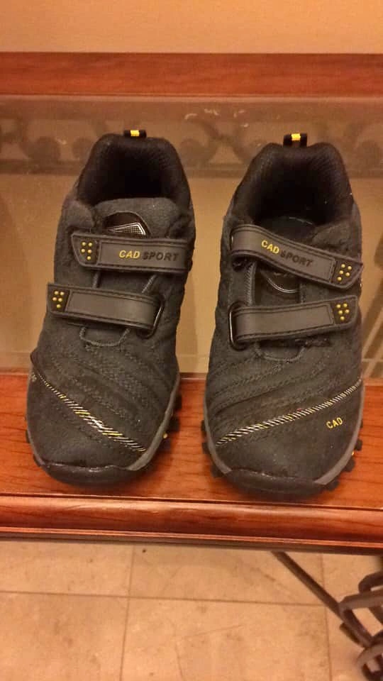 Boys shoes size 1 brand new never worn