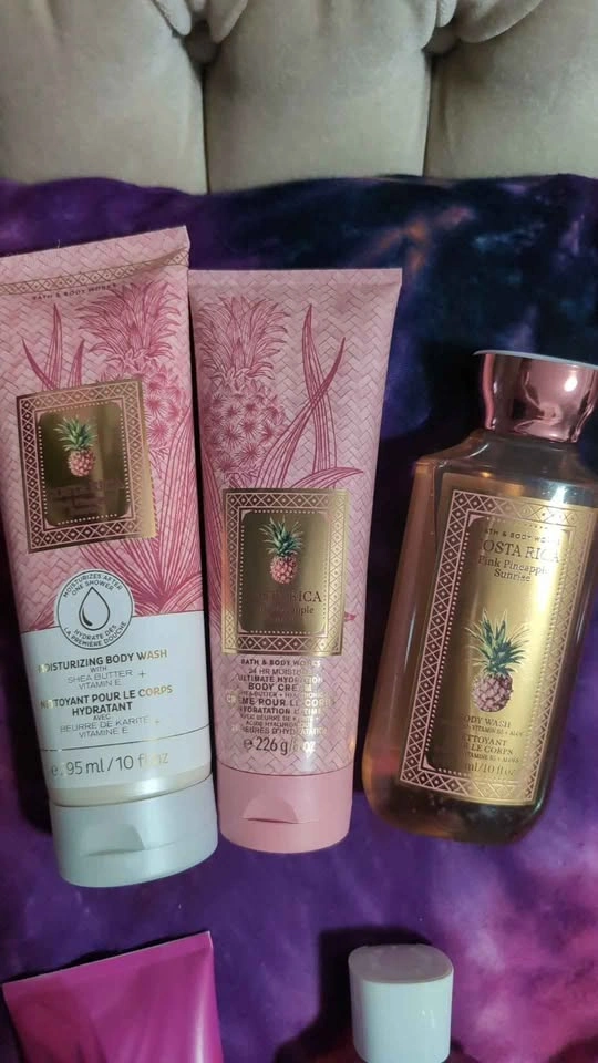 Bath & Body Works - photo 2