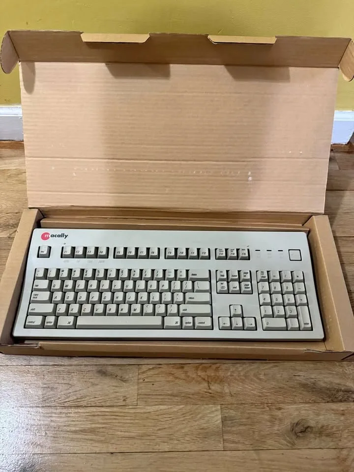 Macally Extended Keyboard for Macintosh