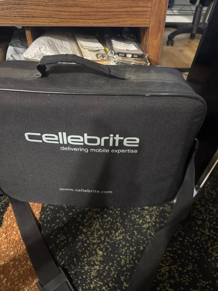 Cellebrite Touch Mobile Forensic Kit - photo 2