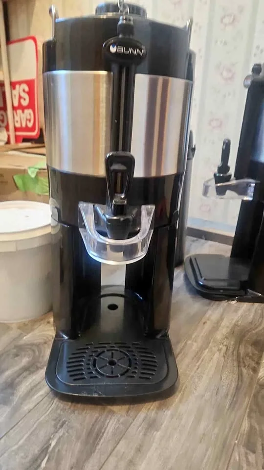 Commercial bunn coffee dispenser new is around 1100 thumbnail