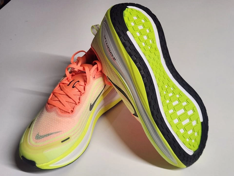 Nike ZoomX Vomero Plus - Men's US 10.5 - Brand New - photo 4