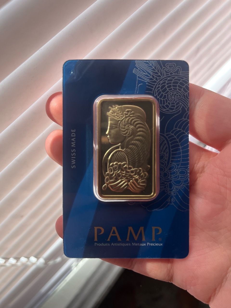 PAMP Suisse 1 oz Fine Gold Bar 999.9 - photo 2
