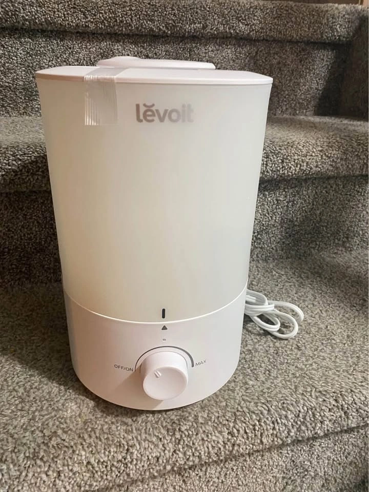 Levoit Humidifier Brand New - photo 2