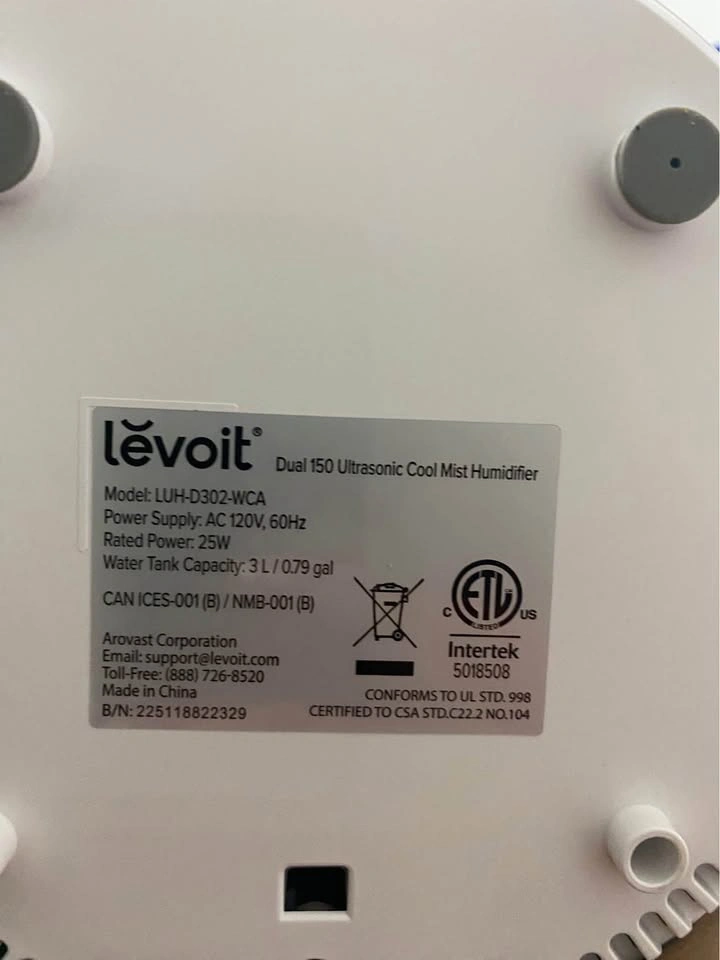 Levoit Humidifier Brand New - photo 3