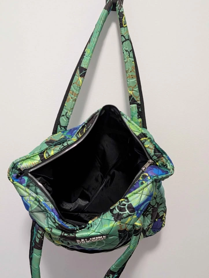 Dolcezza Quilted Abstract Print Tote Bag - photo 4