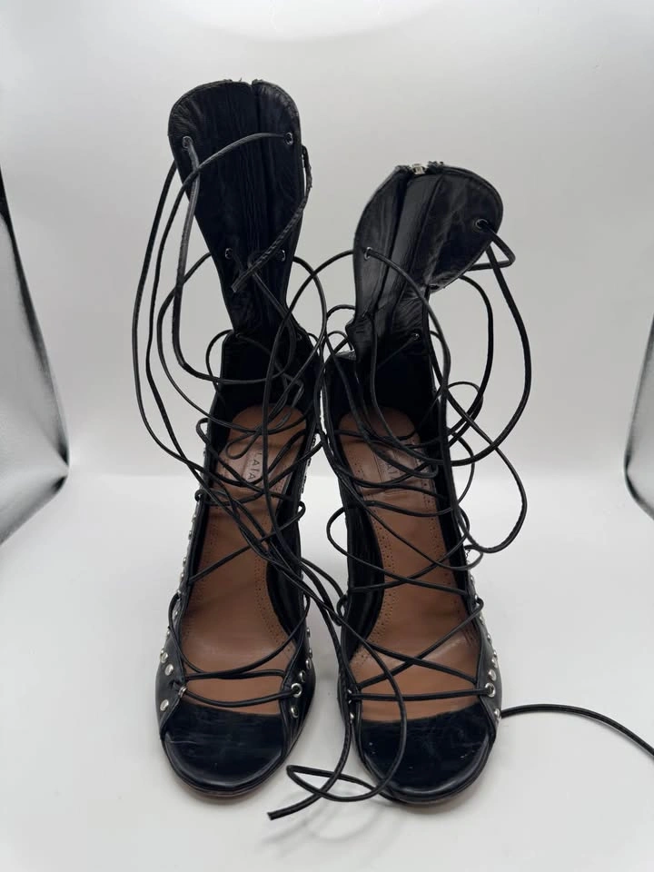 ALAÏA Paris Black Leather Studded Lace-Up Heels – EU 36 - photo 3