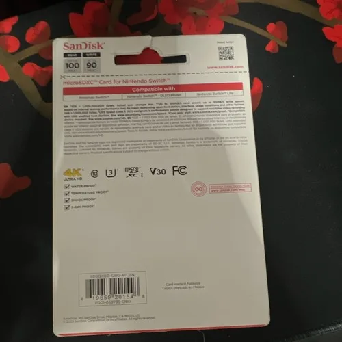 SanDisk 128GB microSDXC UHS U3 for Nintendo Switch, Red Mario Ka - photo 2