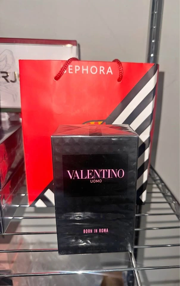Valentino Uomo Born In Roma Eau De Toilette (Sealed)