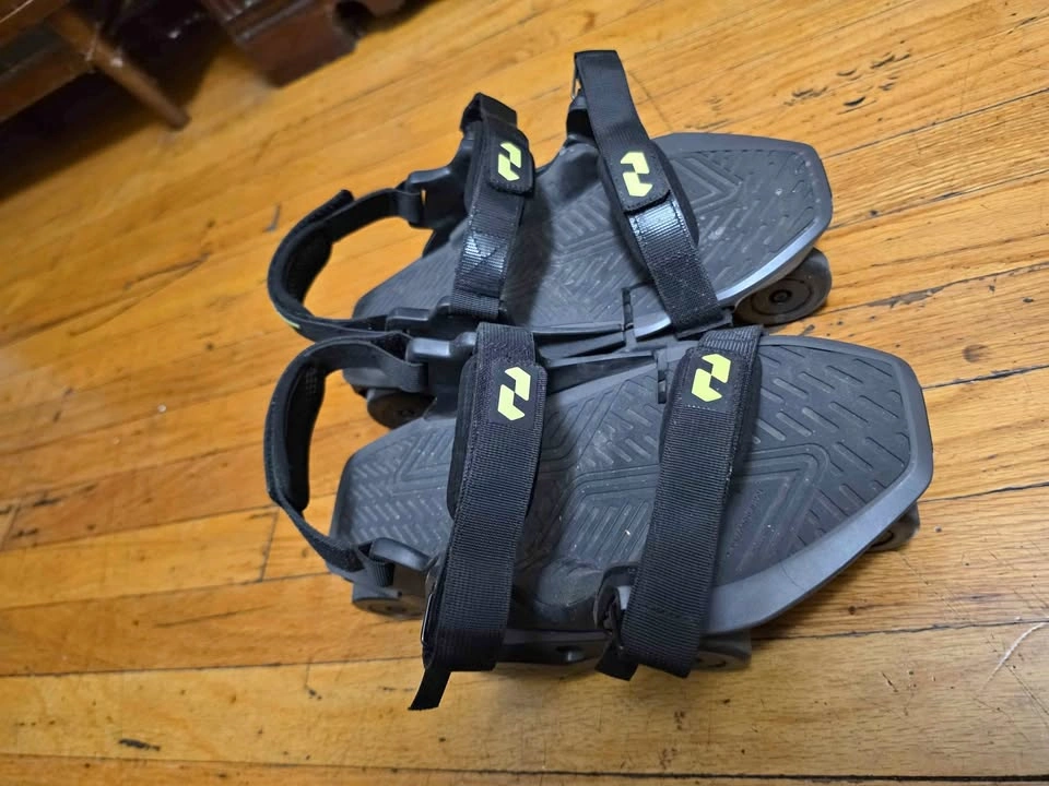 Moonwalkers Aero