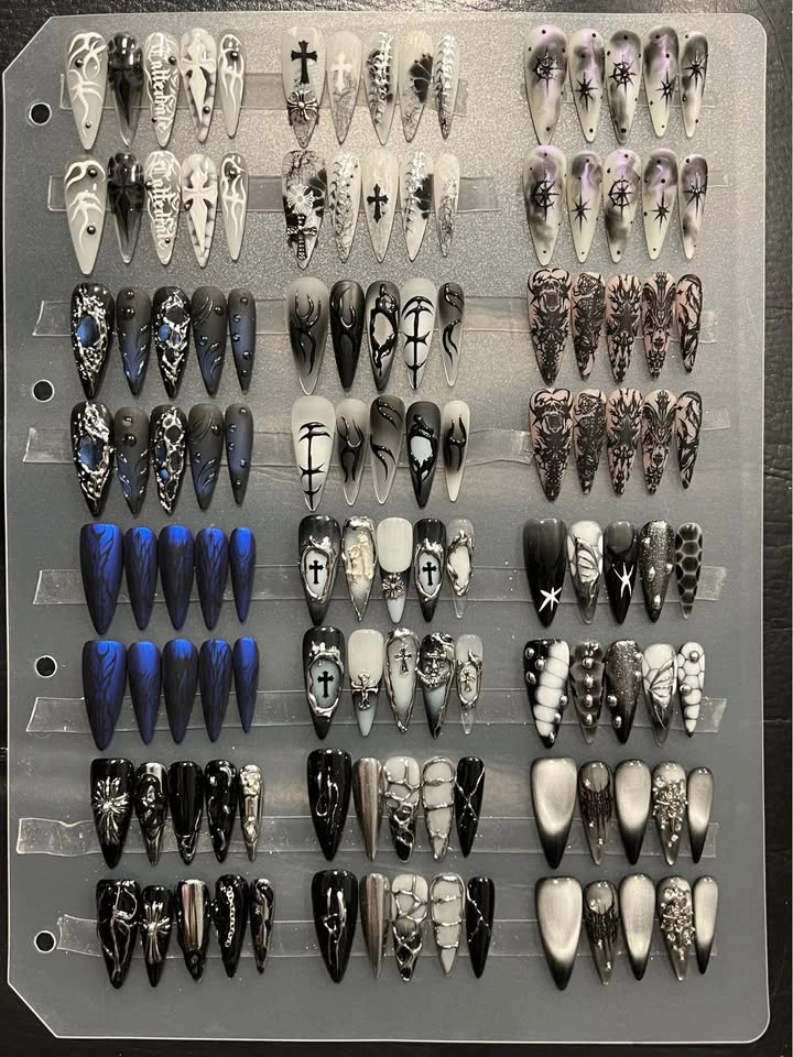 Handmade Gothic/Y2K Press-On Nails 💙$48 - photo 3
