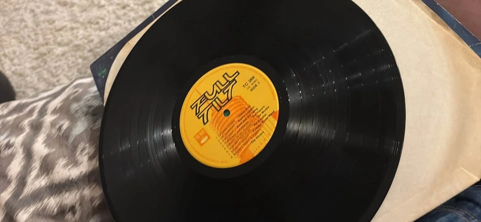 K-tel Full Tilt Vinyl Record Compilation - photo 3