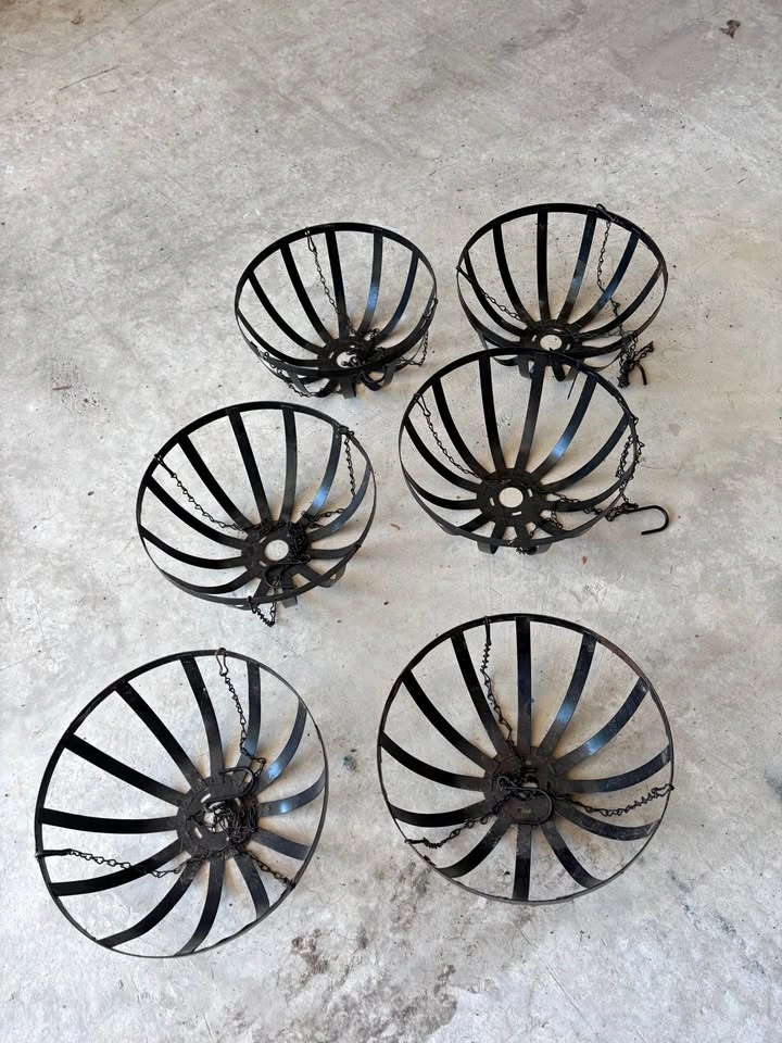 Set of 6 Black Metal Hanging Planter Baskets - 14 Inch