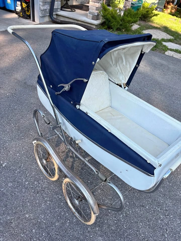 Vintage Lloyd Baby Carriage
