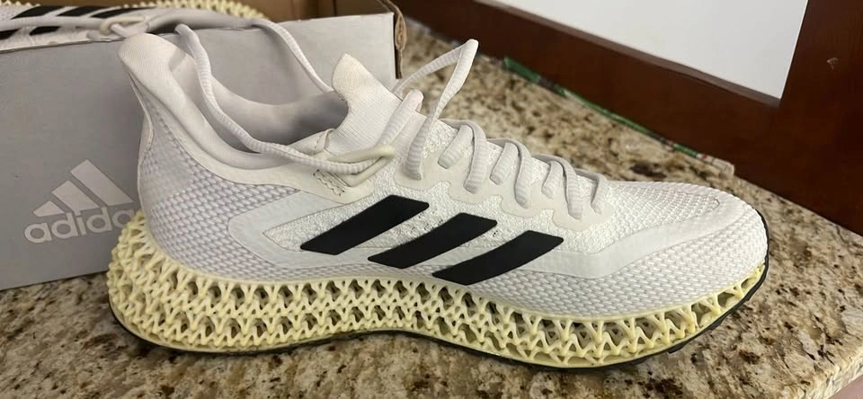 adidas Size 8 Men’s 4DFWD 2 M running shoes - photo 2
