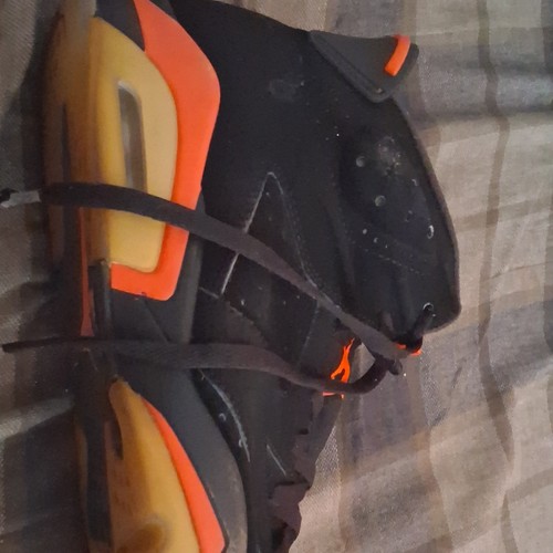 Jordan Air Jordan 6 Men's Mid Top Colorblock Sneakers - photo 2