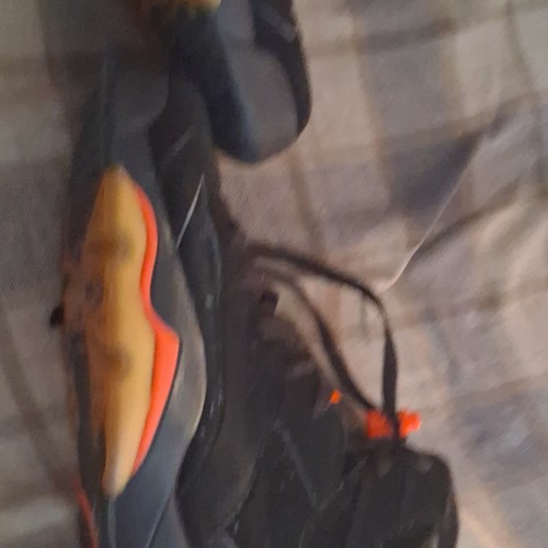 Jordan Air Jordan 6 Men's Mid Top Colorblock Sneakers - photo 3