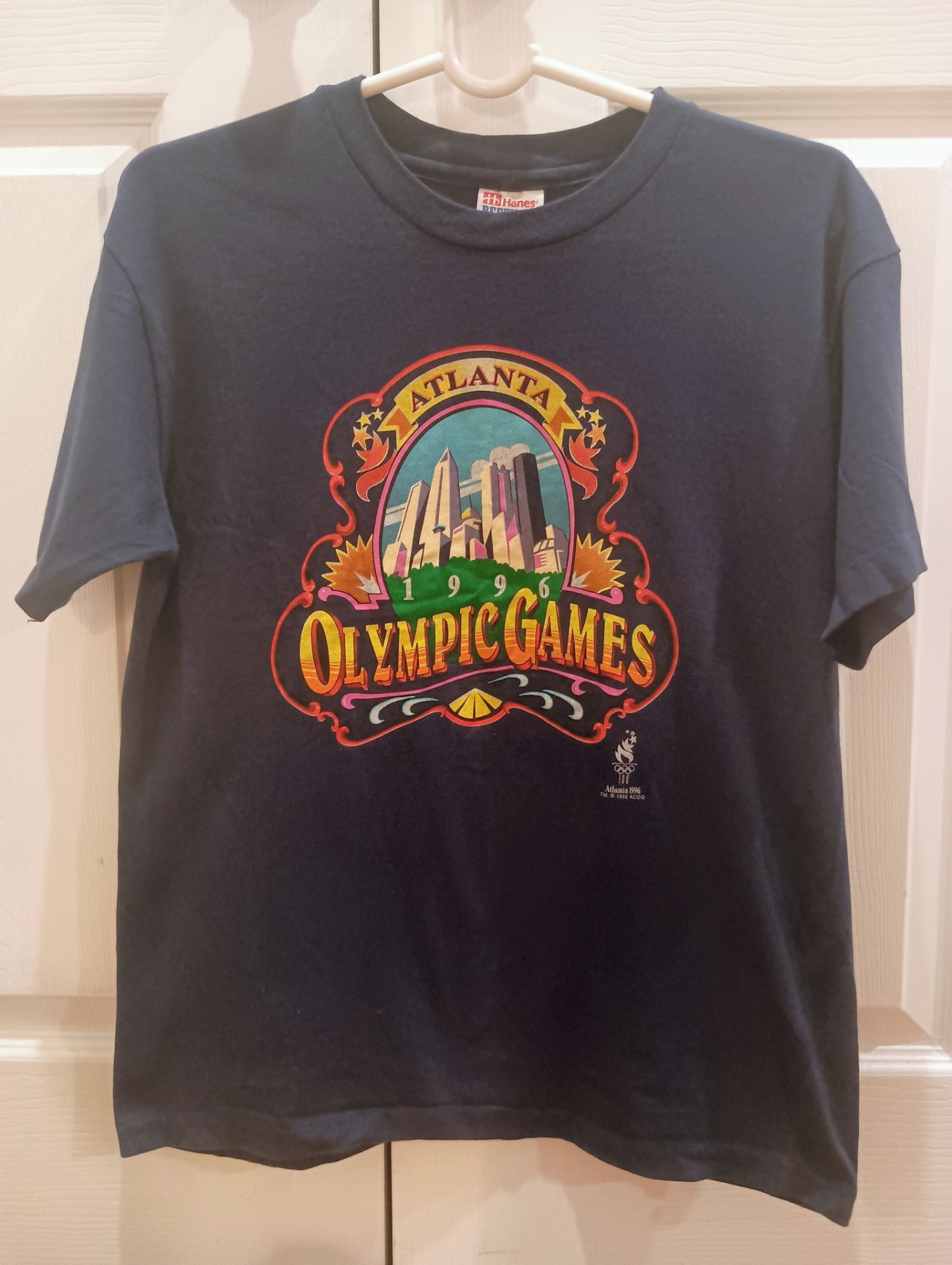 Youth XL Vintage 1996 Atlanta Olympics T-Shirt